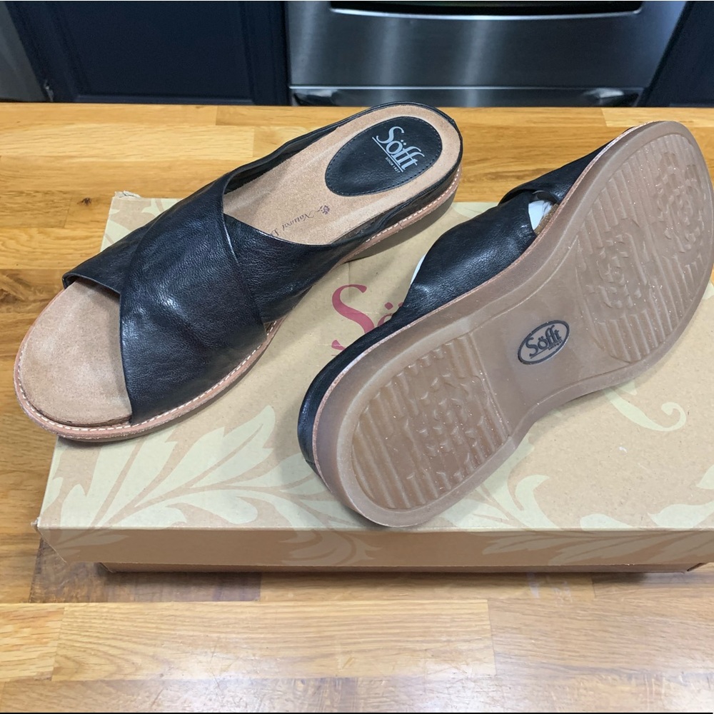 Sofft black leather slide sandals